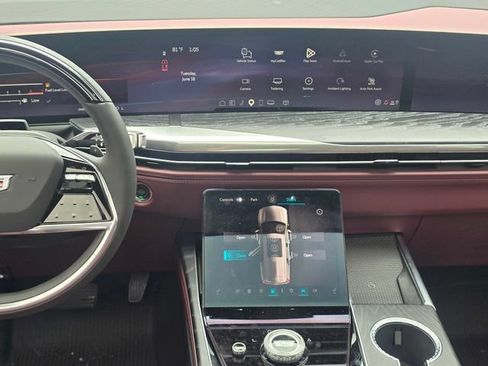 New 2026 Cadillac Escalade Sport w/ Touring Package AWD/4WD image 18