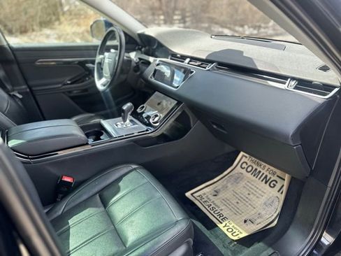 Used 2020 Land Rover Range Rover Evoque S image 17
