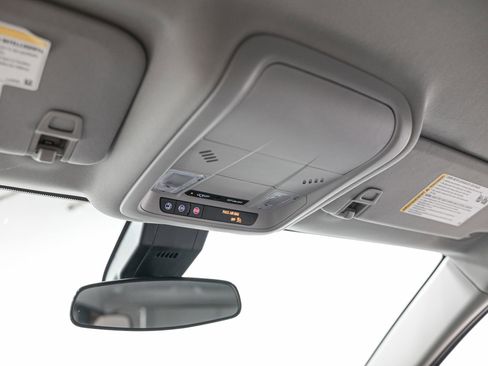 Used 2023 Chevrolet Equinox LS w/ LS Convenience Package image 25