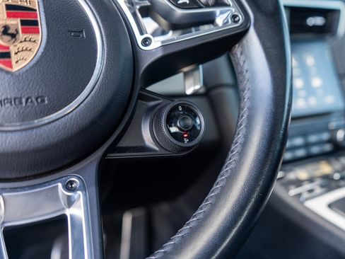 Used 2017 Porsche 911 Carrera S image 20