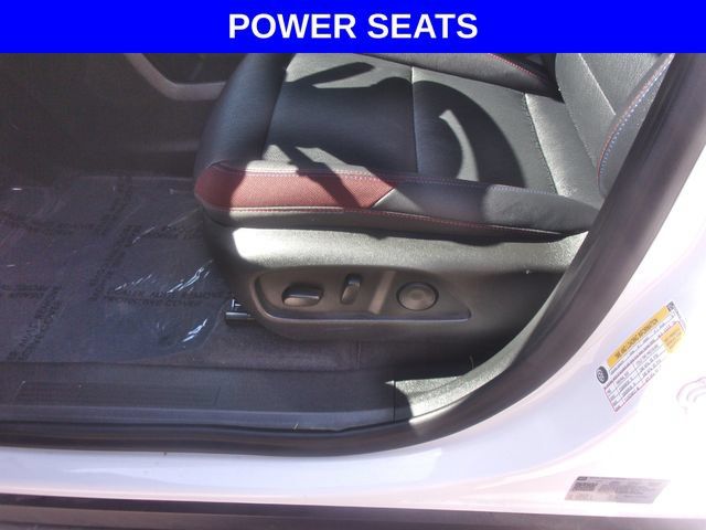 Used 2025 Chevrolet Equinox RS FWD image 6