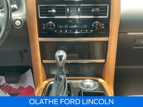 Used 2022 INFINITI QX80 Sensory w/ Cargo Package AWD/4WD image 21