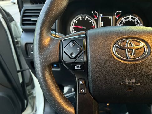 Used 2022 Toyota 4Runner TRD Off-Road Premium w/ Moonroof Package image 14