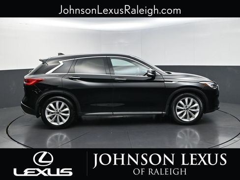 Used 2019 INFINITI QX50 Essential w/ Premium Heat Package AWD/4WD image 6