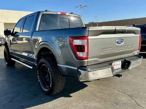 Used 2021 Ford F150 Lariat w/ Max Trailer Tow Package image 12