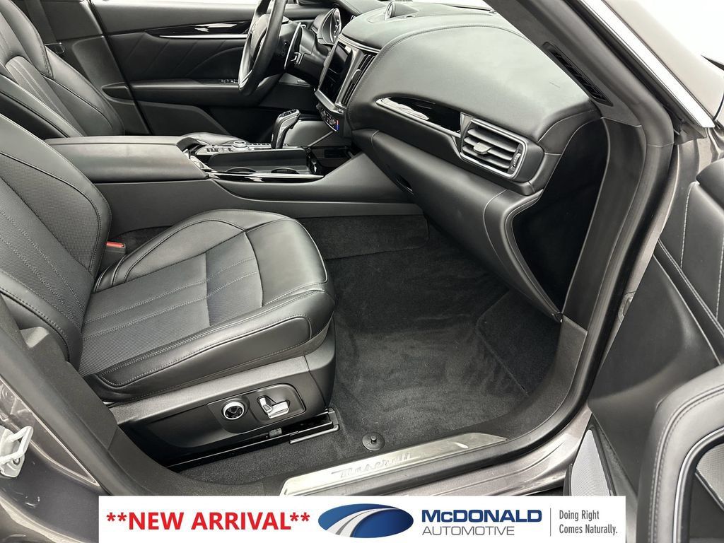 Used 2021 Maserati Levante S GranSport AWD/4WD image 24