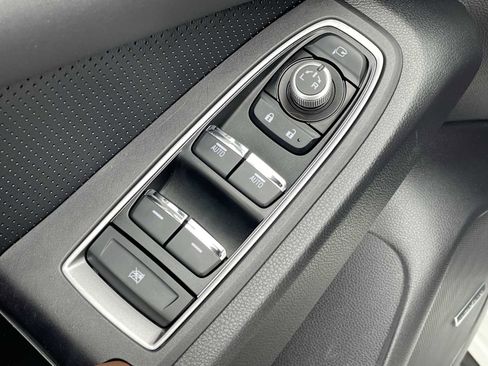 Certified 2023 Subaru Ascent Touring image 13