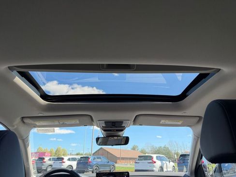 New 2026 Honda HR-V EX-L image 23