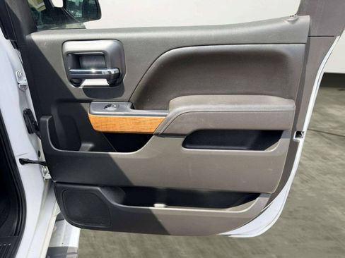 Used 2017 Chevrolet Silverado 1500 LTZ w/ Sport Package AWD/4WD image 15