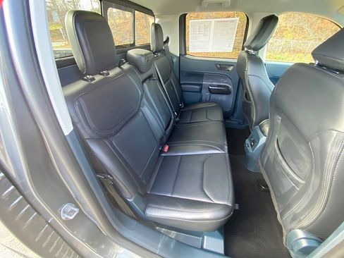 Certified 2024 Ford Maverick Lariat w/ Black Appearance Package image 48