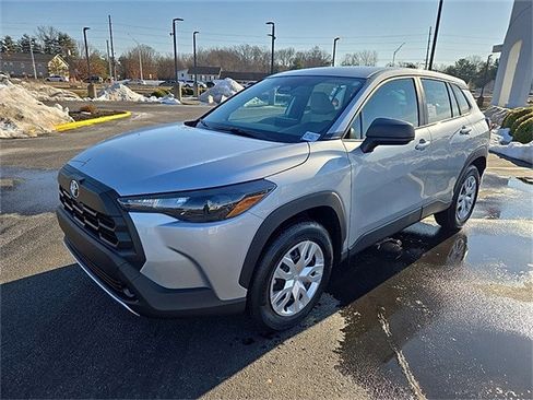 New 2026 Toyota Corolla Cross L image 7