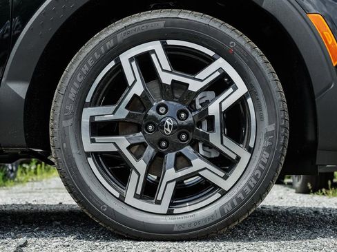 New 2025 Hyundai Santa Cruz Limited image 15