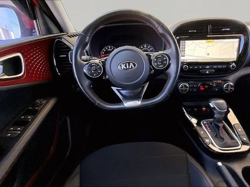 Used 2020 Kia Soul GT-Line Turbo FWD image 8