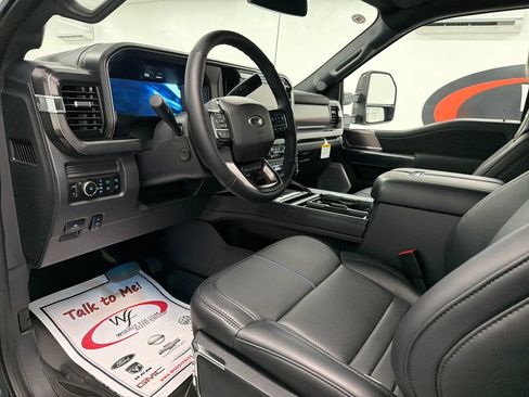 New 2026 Ford F250 Platinum AWD/4WD image 10