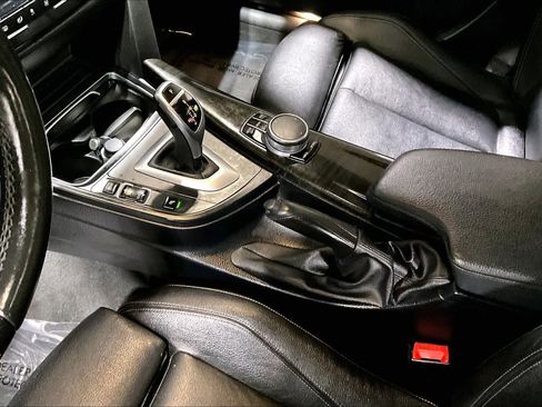 Used 2018 BMW 440i Gran Coupe xDrive image 17