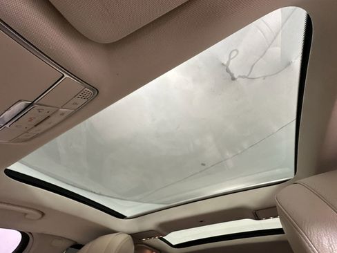 Used 2017 Mercedes-Benz S 550 4MATIC Sedan image 22