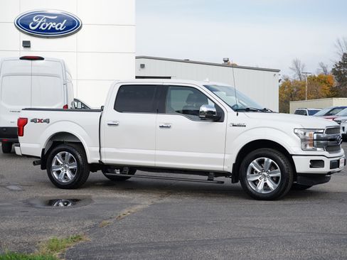 Used 2018 Ford F150 Platinum w/ Equipment Group 701A Luxury image 2