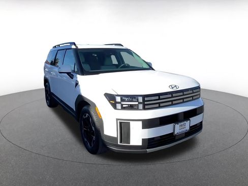 Used 2025 Hyundai Santa Fe SEL image 3