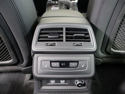 Used 2019 Audi A6 3.0T Premium w/ Convenience Package image 24