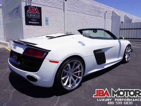 Used 2011 Audi R8 V10 AWD/4WD image 3