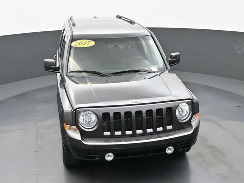Used 2017 Jeep Patriot Sport image 36