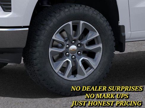 New 2025 Chevrolet Silverado 1500 LT w/ Texas Edition Plus AWD/4WD image 9