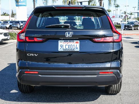 Used 2024 Honda CR-V LX image 6