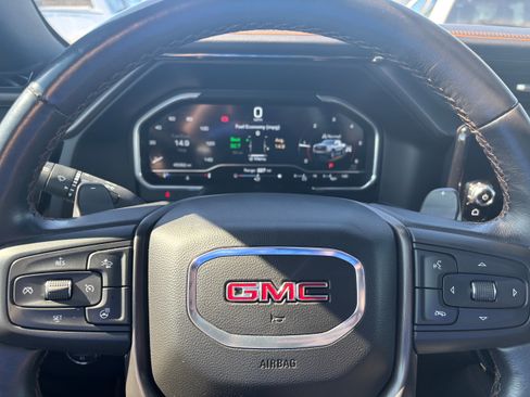 Used 2023 GMC Sierra 1500 AT4 image 15