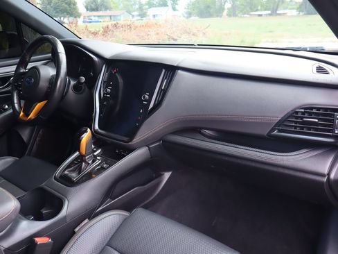 Used 2022 Subaru Outback Wilderness w/ Wilderness Package AWD/4WD image 17