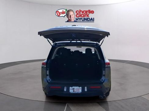 Used 2024 Nissan Pathfinder S AWD/4WD image 5