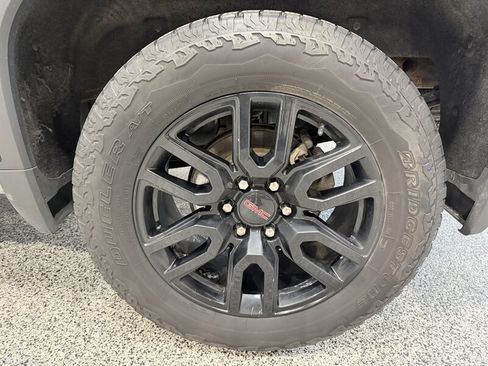 Used 2020 GMC Sierra 1500 Elevation w/ Elevation Value Package AWD/4WD image 25