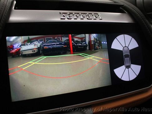 Used 2017 Ferrari GTC4Lusso AWD image 36