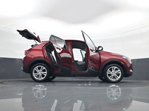 Used 2023 Buick Encore GX Preferred w/ Cold Weather Comfort Package FWD image 33