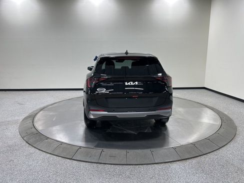 New 2026 Kia Sportage LX image 6