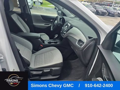 Used 2024 Chevrolet Equinox LS w/ LS Convenience Package AWD/4WD image 44
