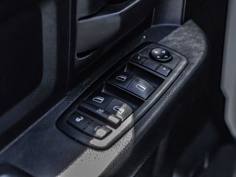 Used 2015 RAM 3500 Tradesman w/ Popular Equipment Group image 34