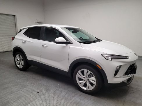 Used 2025 Buick Encore GX Preferred FWD image 11