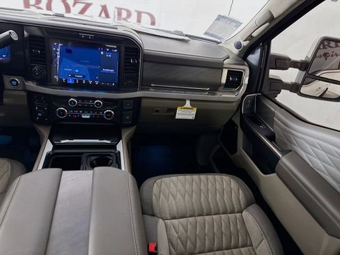 New 2026 Ford F350 Platinum w/ Platinum Plus Package AWD/4WD image 25