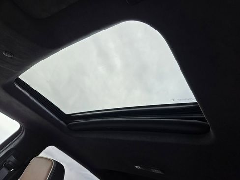 Used 2025 GMC Sierra 2500 Denali Ultimate image 10