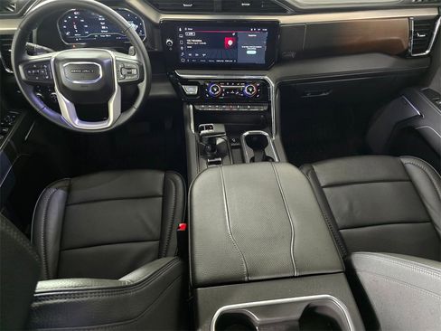 Used 2025 GMC Sierra 1500 Denali w/ Denali Reserve Package image 19