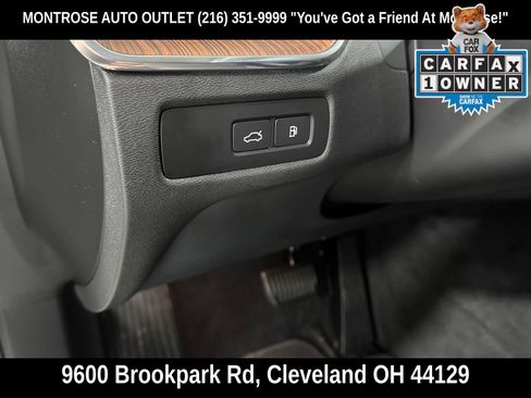 Used 2023 Volvo XC60 T8 Plus AWD/4WD image 19