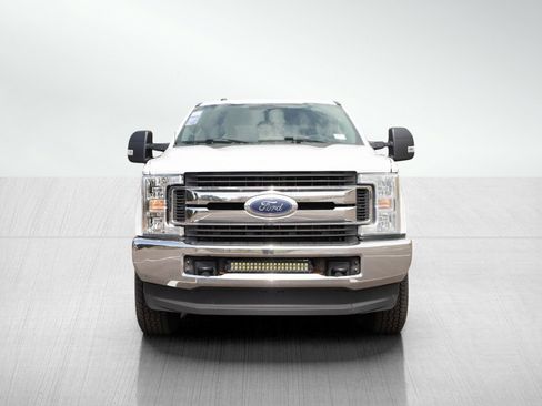 Used 2018 Ford F350 XLT AWD/4WD image 8