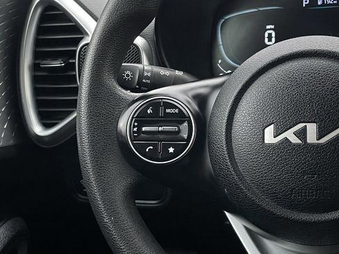 Used 2024 Kia Soul LX w/ Option Group 015 image 13