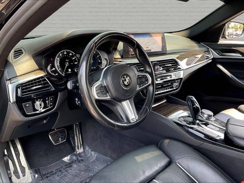 Used 2018 BMW 540i RWD image 16