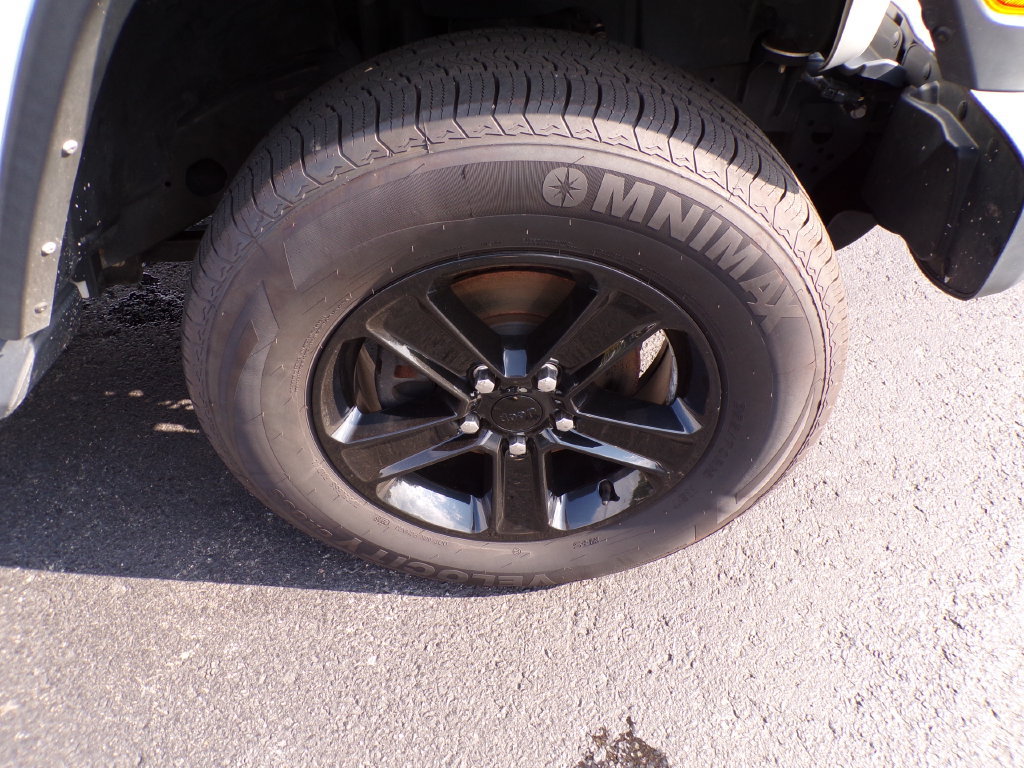 Used 2021 Jeep Wrangler Unlimited Sahara AWD/4WD image 5