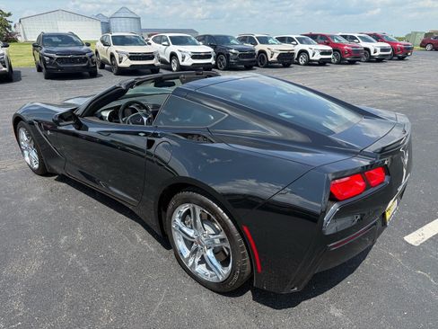 Used 2017 Chevrolet Corvette Stingray Coupe w/ 2LT Preferred Equipment Group RWD image 5