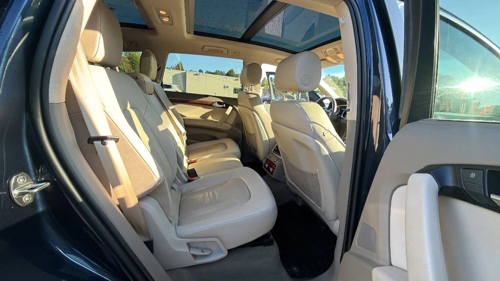 Used 2015 Audi Q7 3.0T Premium Plus w/ Premium Plus Package AWD/4WD image 60