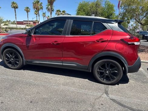 Certified 2020 Nissan Kicks SR w/ Exterior Package FWD image 5