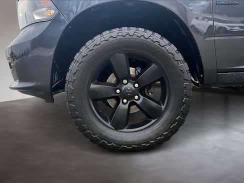 Used 2019 RAM 1500 Express w/ Wheel & Sound Group image 10