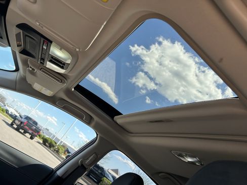 Certified 2024 Subaru Crosstrek 2.5i Limited w/ Popular Package #3A image 22